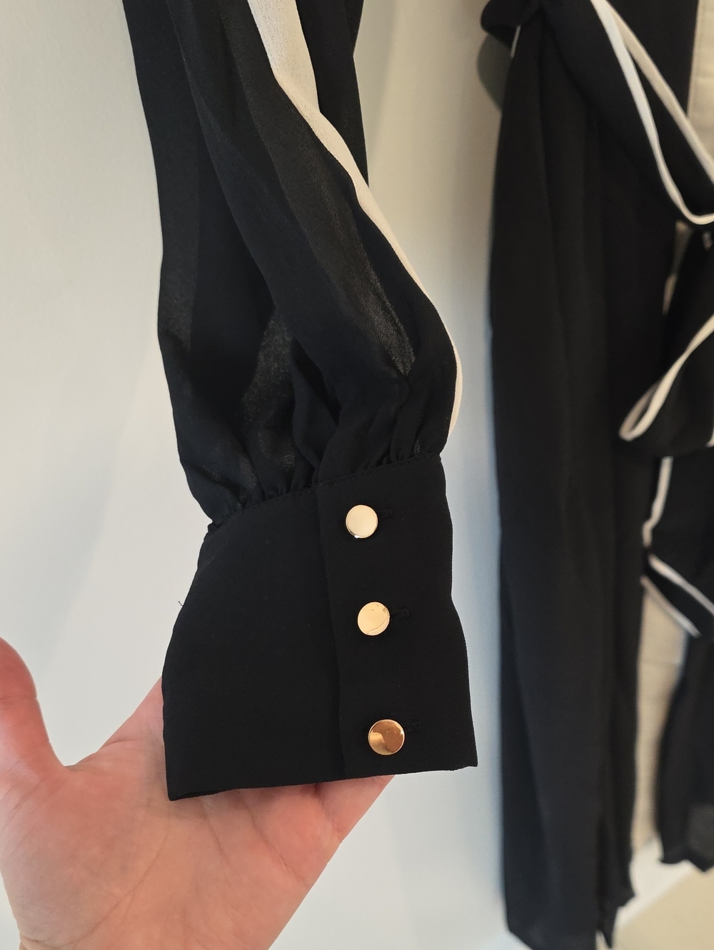 Karen Millen Black and White Long Sleeve Shirt Dress with Contrast Trim | US8P - Picture 7 of 13